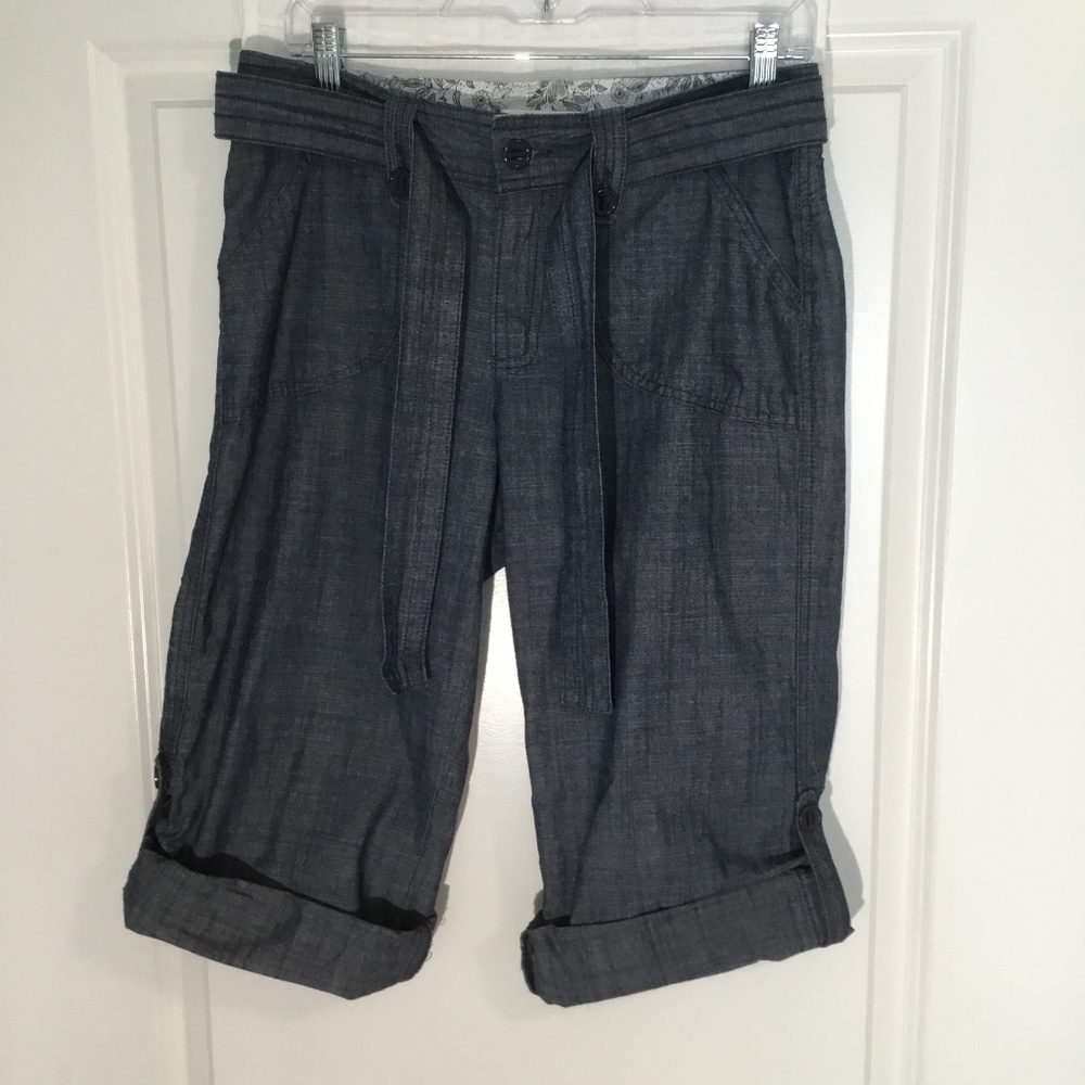 Lee One True Fit Ladies Capri Pants  Blue Size 8